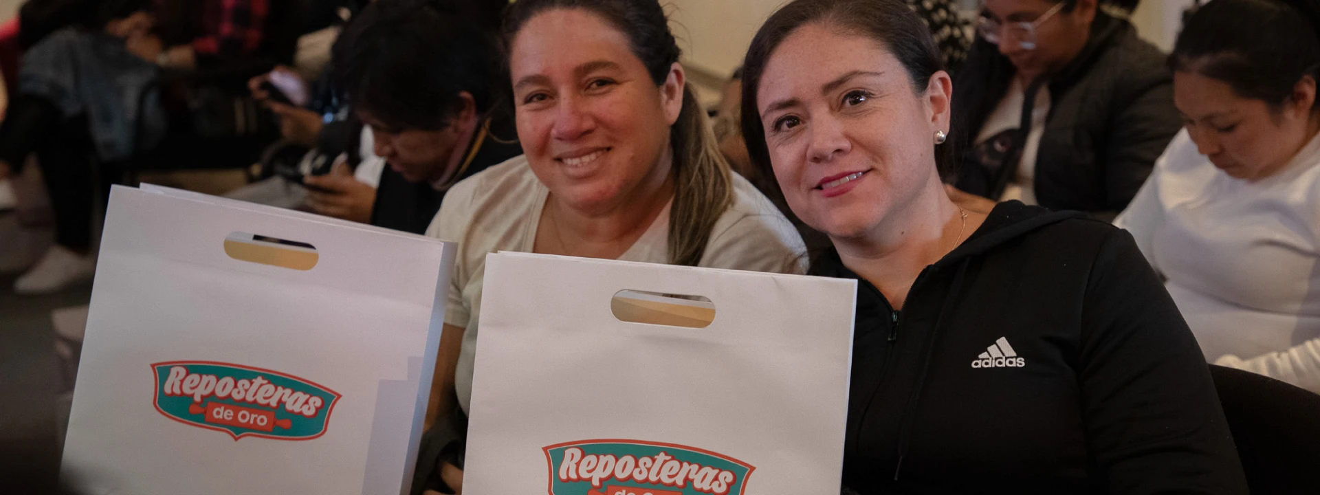 Ruta de Oro 2024 capacita más de 100 reposteras en Arequipa